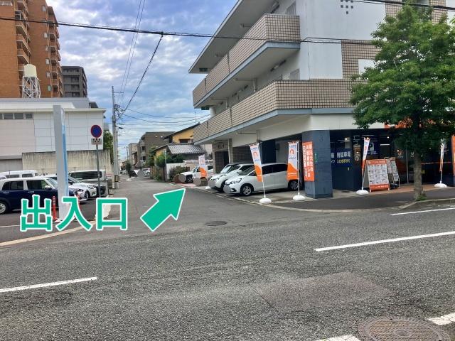 番町3丁目8-17駐車場の駐車場写真