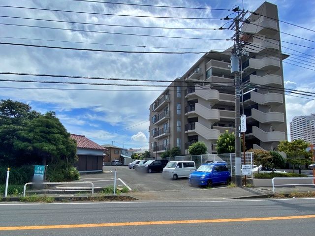 国道134号側の出入口