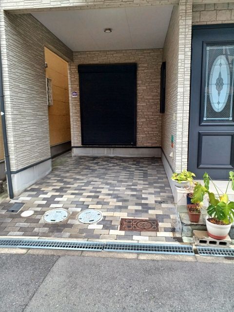 アトリエHIROの駐車場写真