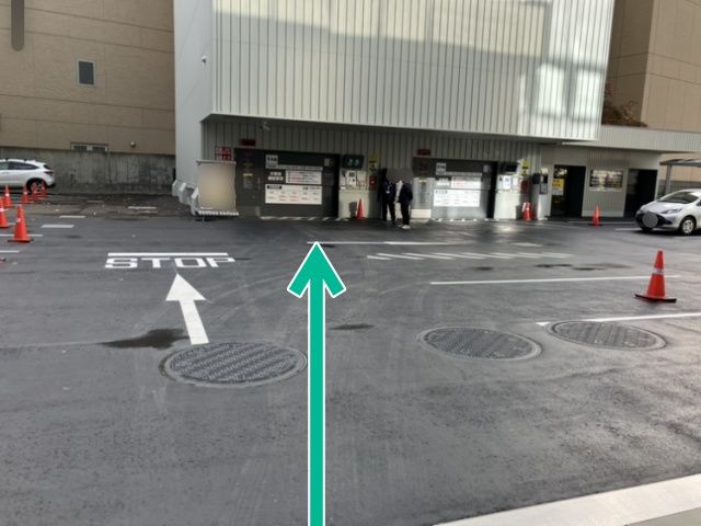 【155㎝以下】トラストパークライラックスクエア【土日祝 9:00～20:00】の駐車場写真