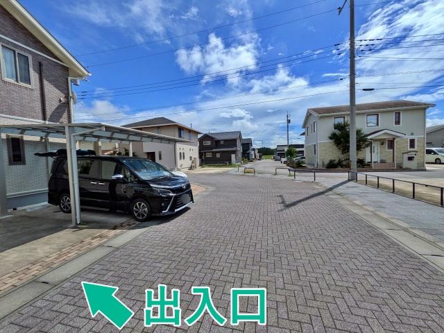 須和間2004-34 アキッパ駐車場の駐車場写真