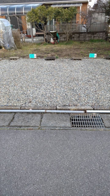 アウトレットまで歩けます！の駐車場写真