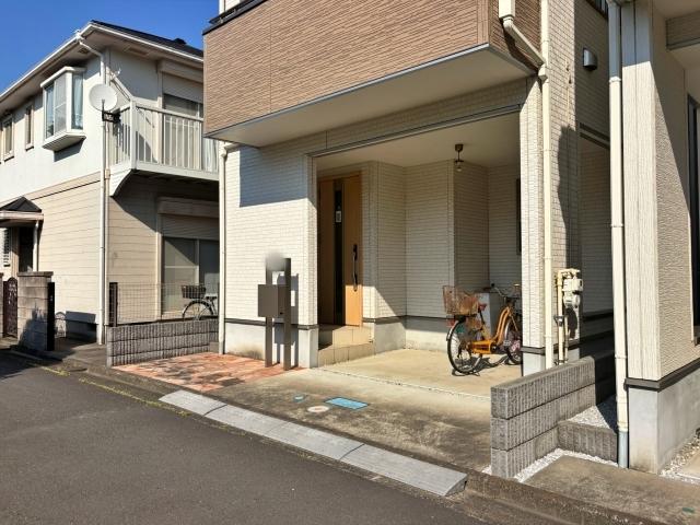 [3b02d]幸区古市場2丁目 個宅アキッパ駐車場の駐車場写真