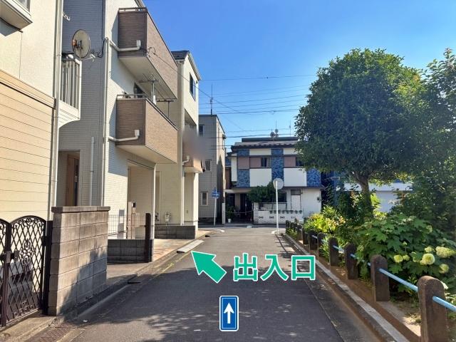 [3b02d]幸区古市場2丁目 個宅アキッパ駐車場の駐車場写真