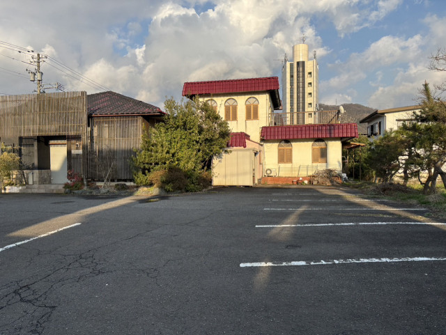 新横江2丁目2-1駐車場の駐車場写真
