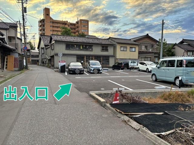 ヴェルデ小坂町駐車場の駐車場写真