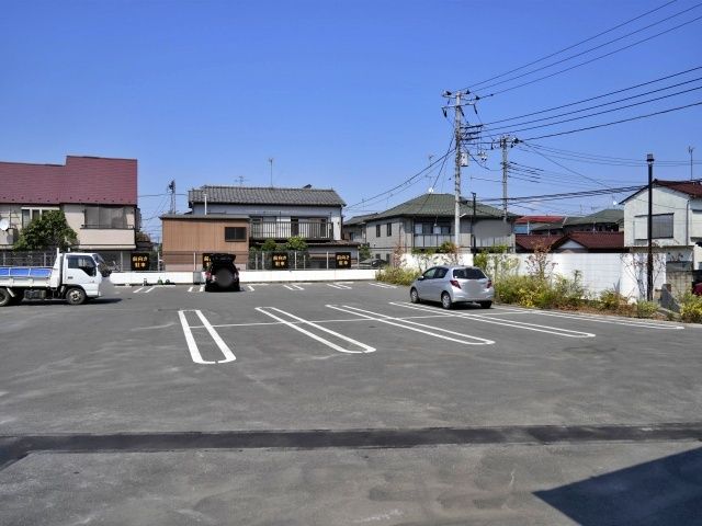 トリミングサロンアラモード松戸古ヶ崎店駐車場の駐車場写真