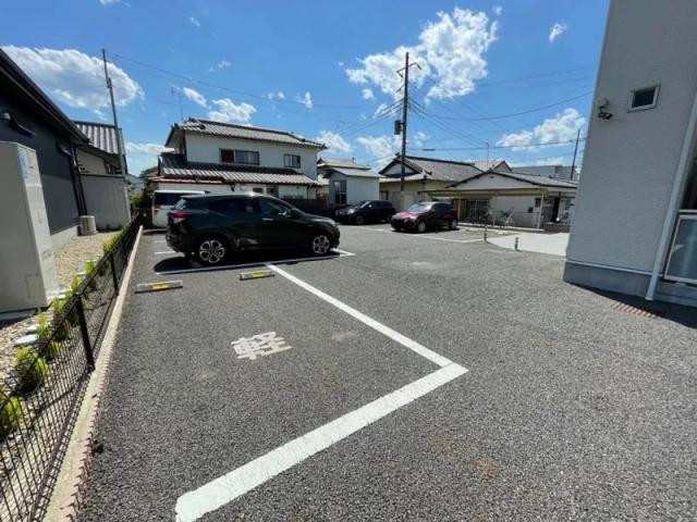 レオネクストルーナ ピエーナ駐車場【54607】の駐車場写真