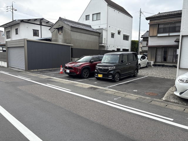 梅ヶ枝パーキングの駐車場写真