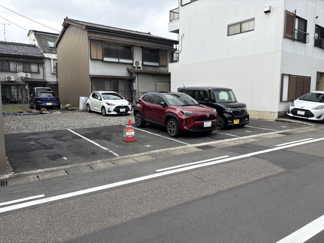 駐車場写真2