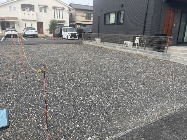 古庄3丁目4-25駐車場の駐車場写真