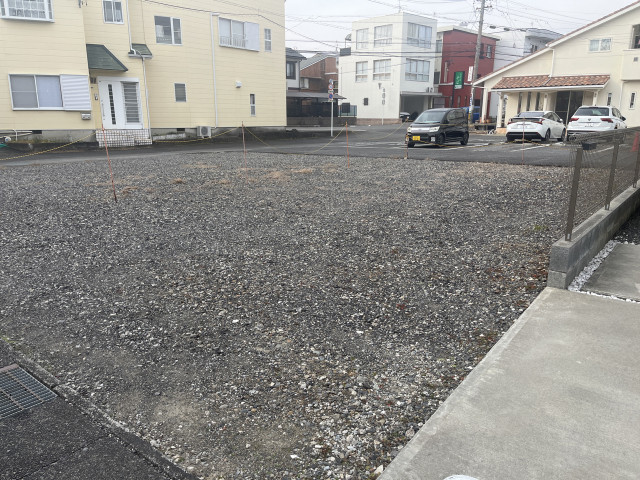 古庄3丁目4-25駐車場の駐車場写真