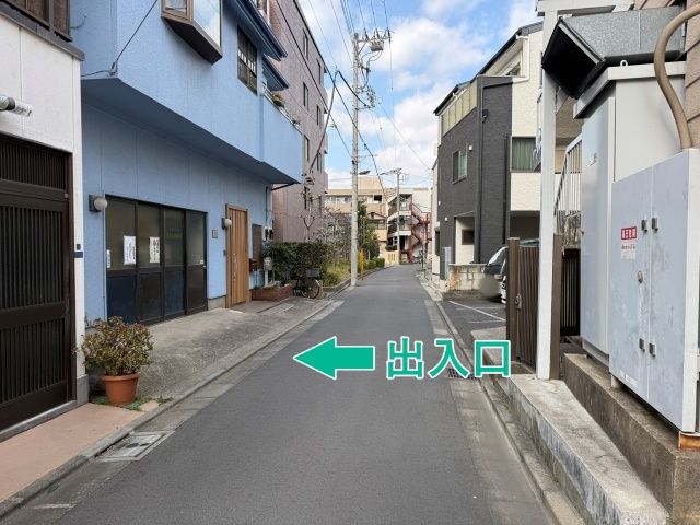 【工場前】立花4丁目18 海野金属製作所☆アキッパ駐車場の駐車場写真