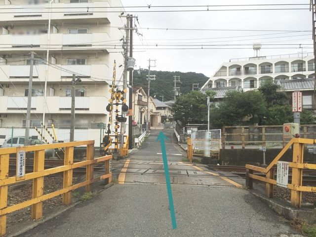 【道順3】直進してください。