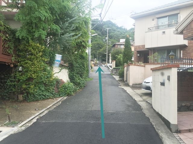 【道順7】直進してください。