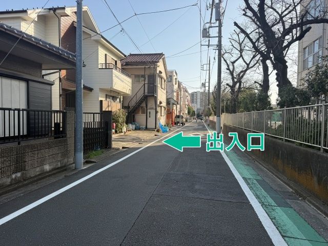 [3e4ab]宮城1丁目28 個人宅☆アキッパ駐車場の駐車場写真