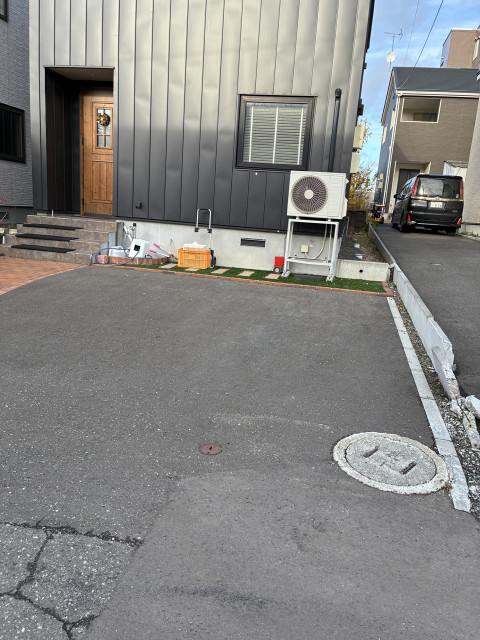 プレミストドーム前駐車場　（月寒東2条18丁目）の駐車場写真