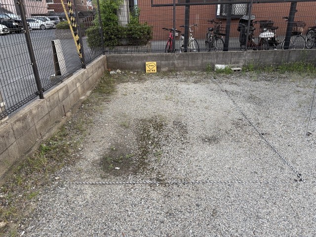 永光倉庫駐車場の駐車場写真