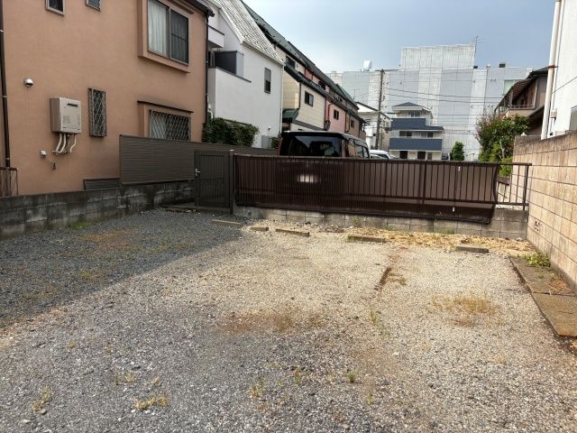 駐車場写真2