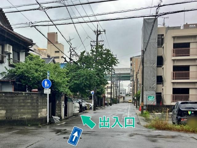 上名古屋3丁目7-28駐車場の駐車場写真