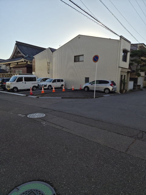 福井県福井市左内町駐車場の駐車場写真