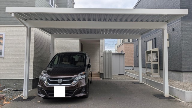西岡三条６丁目3-14駐車場の駐車場写真