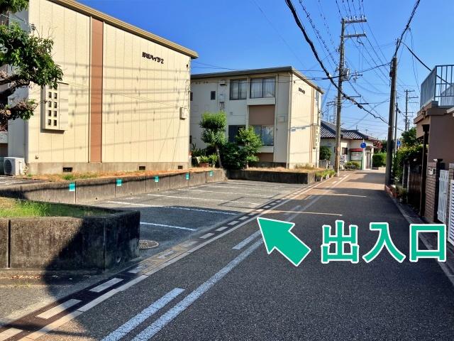 岸城町ハイツ 駐車場の駐車場写真