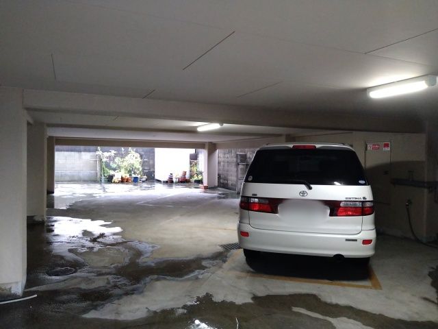 [40a46]千種区内山駐車場の駐車場写真