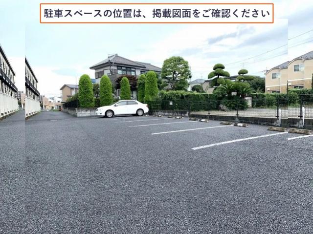 レオパレスfavorite駐車場【25071】の駐車場写真