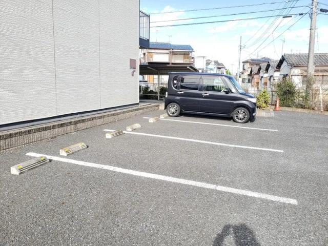 レオパレスアーバン駐車場【36387】の駐車場写真
