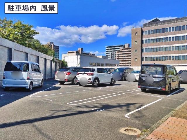山口産業(株) 駐車場の駐車場写真