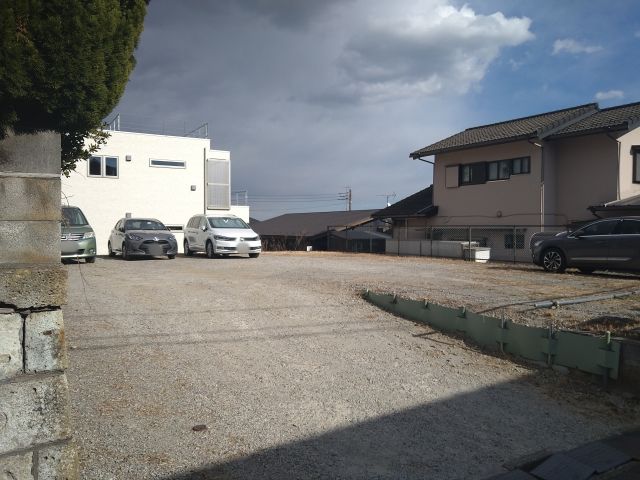 西鎌倉4-11-13駐車場の駐車場写真