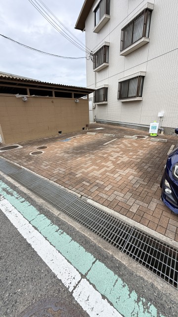 ［エルデ金剛軽自動車迄の時間制限駐車場B］の駐車場写真