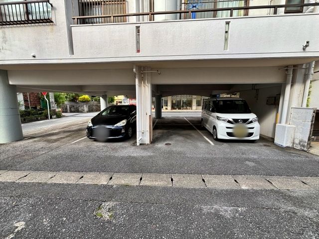 駐車場写真2