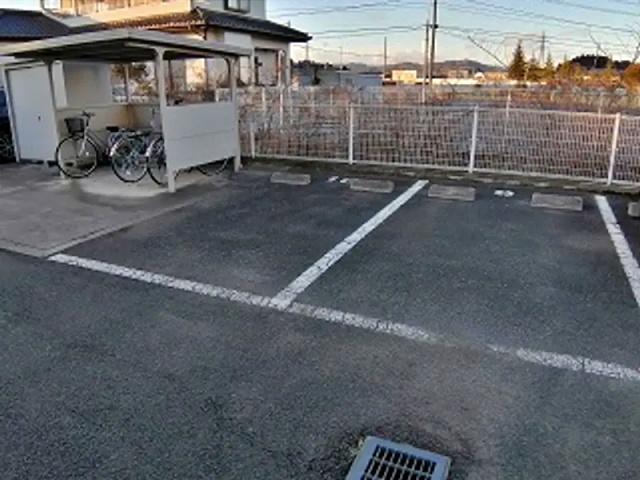 レオパレスヴィラ剣駐車場【23912】の駐車場写真