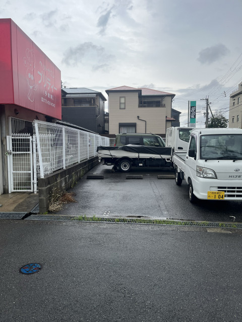 上野町西（ペットプリティ横）駐車場の駐車場写真