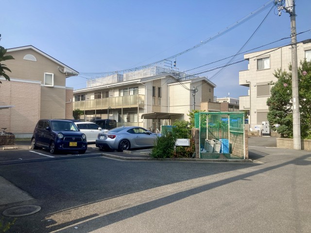 クローバーコート駐車場の駐車場写真