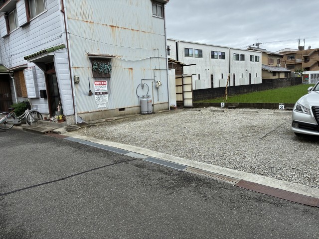 上原駐車場4の駐車場写真