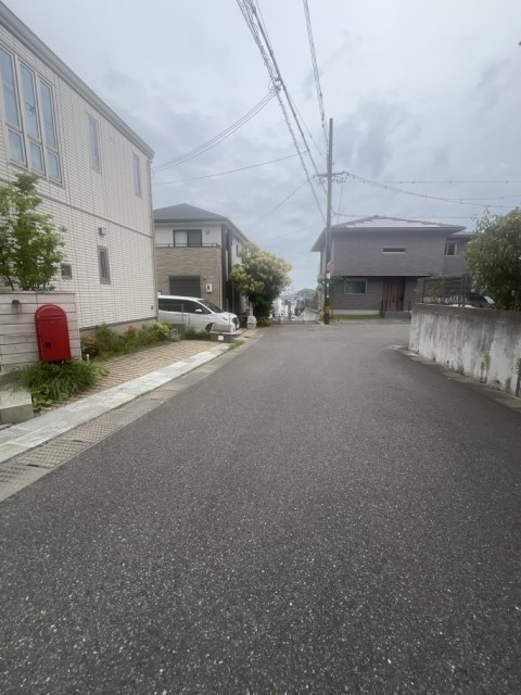 大阪府和泉市はつが野の駐車場写真