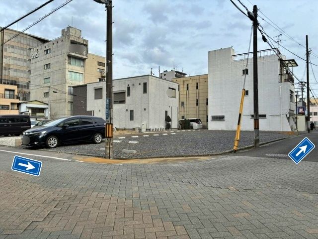 鷹匠3丁目しずなび駐車場の駐車場写真