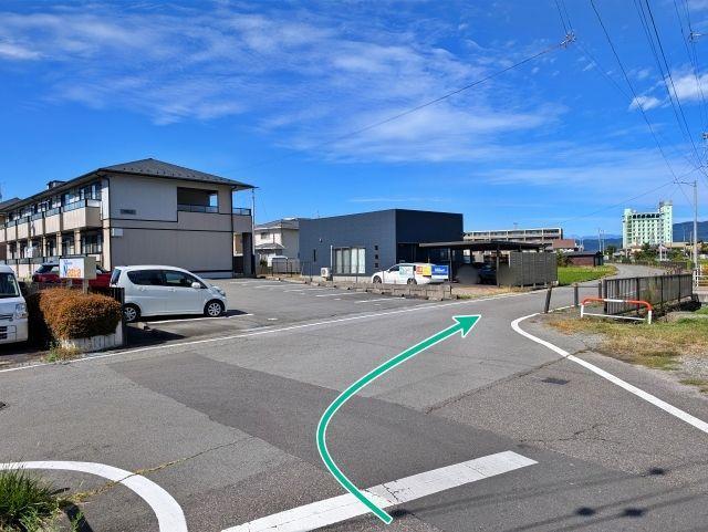 【諏訪湖マラソン】10/25諏訪市高島3丁目臨時駐車場の駐車場写真