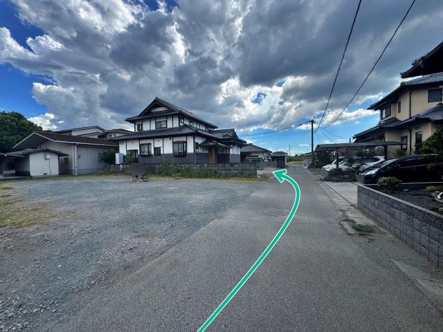 御代志1743-16駐車場の駐車場写真