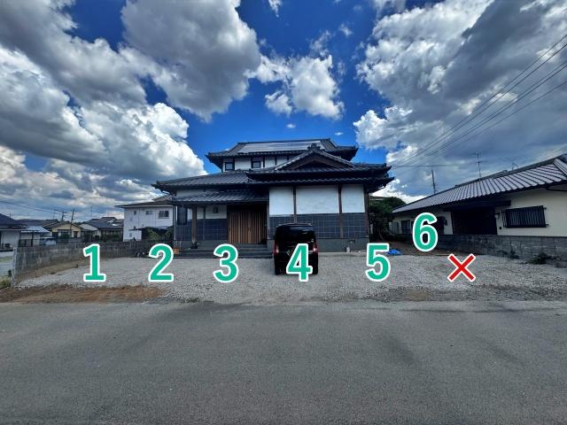 御代志1743-16駐車場の駐車場写真