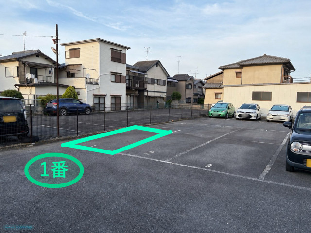 疋田224-1駐車場の駐車場写真