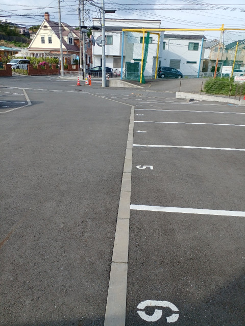 やよいだいパーキング　イマイの駐車場写真