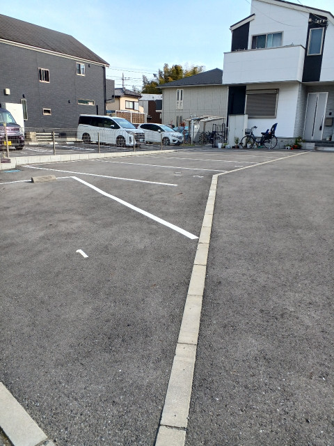 やよいだいパーキング　イマイの駐車場写真