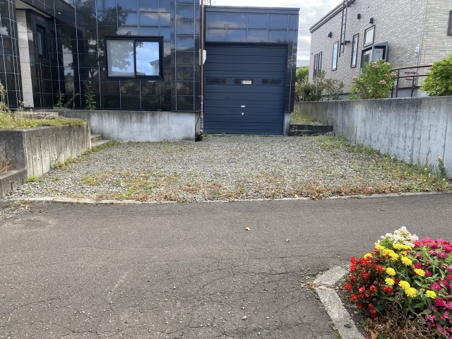 広葉町1丁目2-2駐車場の駐車場写真