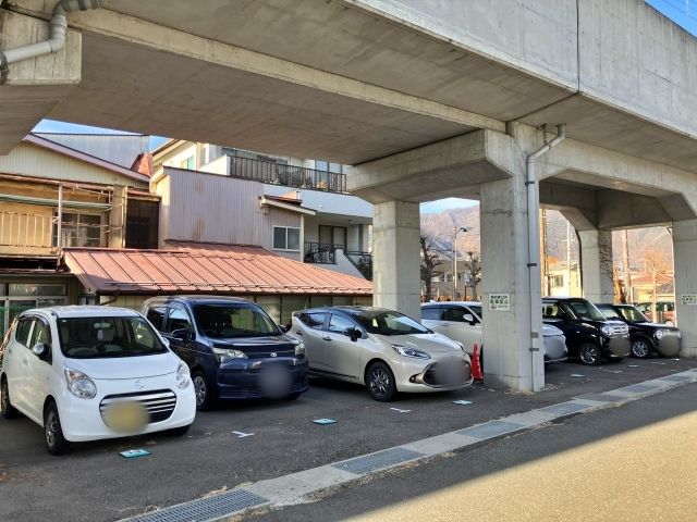 別所線高架下駐車場の駐車場写真