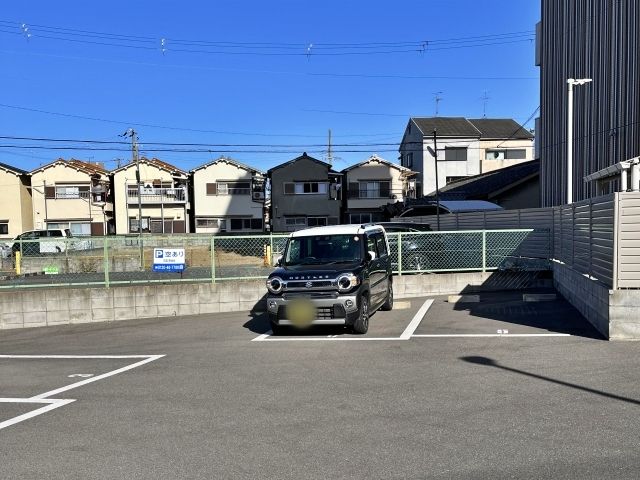 ボンメゾン駐車場の駐車場写真