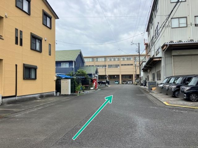東新田1丁目9-1駐車場の駐車場写真